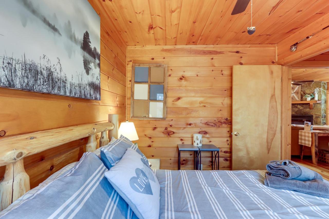 Blue Ridge Cozy Cabin In The Woods With Hot Tub! Zewnętrze zdjęcie